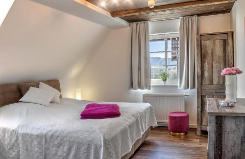Bad Berneck im Fichtelgebirge Cama Y Desayuno | Schloß Falkenhaus