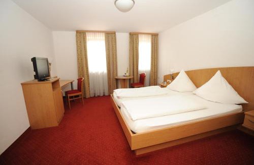 Munchen District Cama Y Desayuno | Scharmerhof