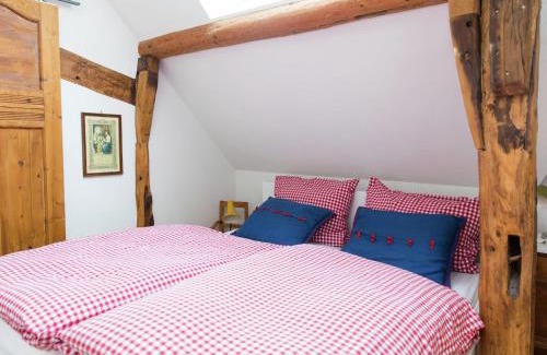 Schleiden Apartamento | Schleiden Timber-Frame Retreat, cleaning included