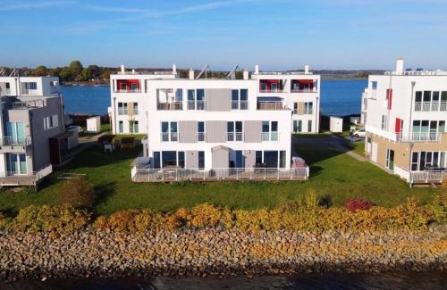 Olpenitz Casa | Schleivilla Lootsen Hus by Seeblick Ferien ORO, 3Etagen,8Pers,Sauna,Kamin