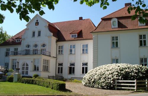 Badow Apartamento | Schloss Badow