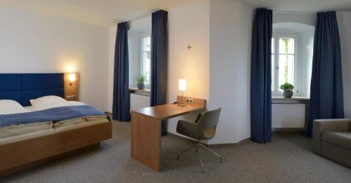 Roedelsee Hotel | Schloss Schwanberg