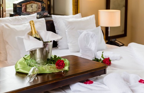 Neuhausen Hotel | Schlosshotel Purschenstein