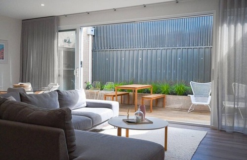 Warrnambool Casa | Schnapper Lane - Immerse yourself in the beauty of Warrnambool
