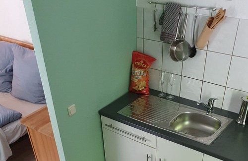 Feyen Condominio | Schnucklige Kleine Ferienwohnung Ruhig und Verträumt im Wald Gelegen