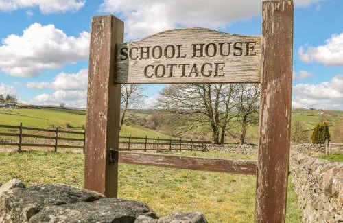 Longnor Casa | School House Cottage