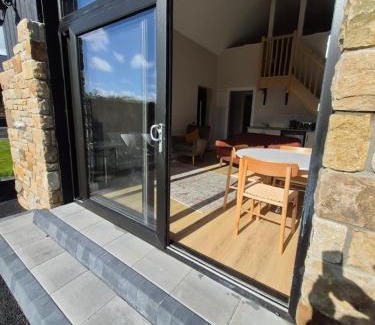 Lecemy Casa | School Master's House