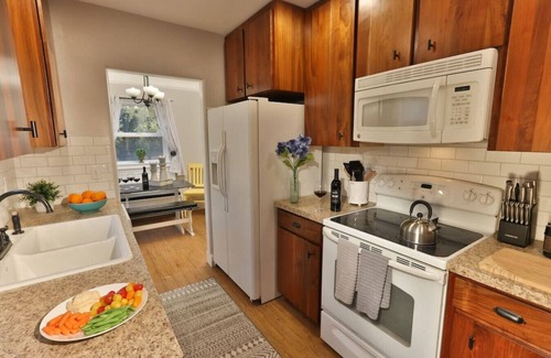 Walla Walla Apartamento | Schoolhouse Extended Stay - 421 E Cherry