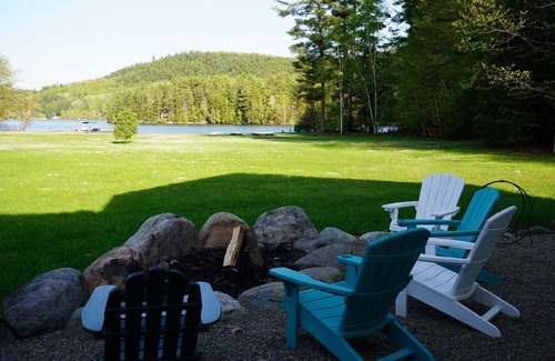 Pottersville Casa | Schroon Lake Luxe Hot Tub Escape Dock 7 bedroom