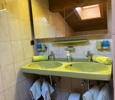 Mutters Apartamento | Schusterhof