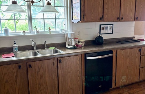 Shelbina Casa | Schwieter Land & Livestock offers cowboy charm plus all the modern amenities