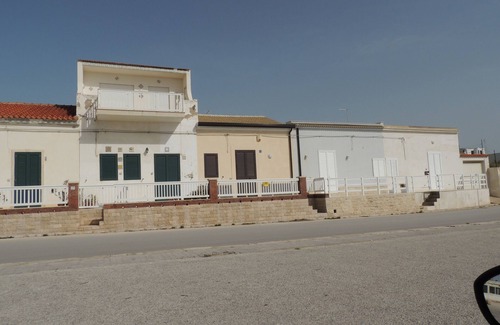 Scoglitti Casa | SCOGLETS: OPEN SEA VIEW 20 MT FROM THE AIR CONDITIONED SEA