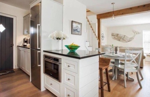Siasconset Casa | Una espectacular renovación de una casa histórica en la famosa Front Street.