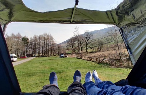 Hawkshead Otro | "Scott" & "Shackleton" Rooftop Tent Rental from ElectricExplorers