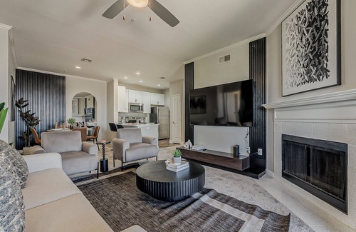North Scottsdale Apartamento | Scottsdale 2BR Pool Gym Free Parking Central