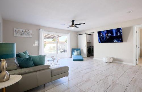 New Papago Parkway Casa | Scottsdale - 631 N 74th Pl