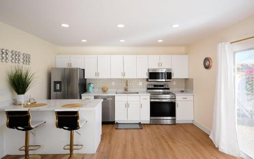 New Papago Parkway Casa | Scottsdale - 631 N 74th Pl