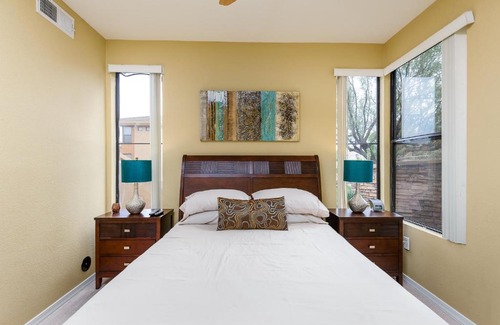 Desert View Village Apartamento | Scottsdale Condo