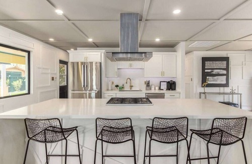 Park Scottsdale Two Casa | Scottsdale Sophisticated Luxury w/Heated Pool, EV Charger