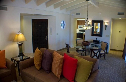 Arcadia Condominio | Scottsdale Spacious 2BR Condo with Heated Swimming Pool