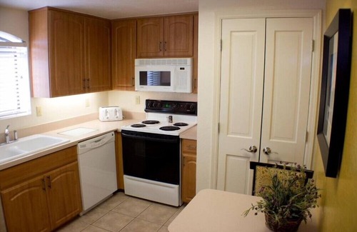 Arcadia Condominio | Scottsdale Spacious 2BR Condo with Heated Swimming Pool