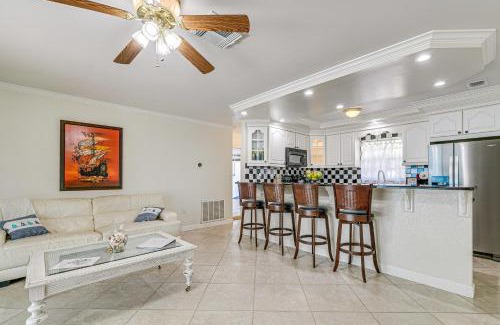 Spring Hill Casa | Screened Lanai and Heated Pool Spring Hill Home