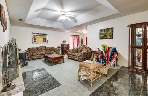 Harlingen Casa | Screened Porch Remote Harlingen House!