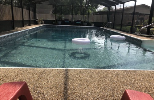 Hattiesburg Casa | Screened, Private Pool in Quiet Midtown Family Neighborhood