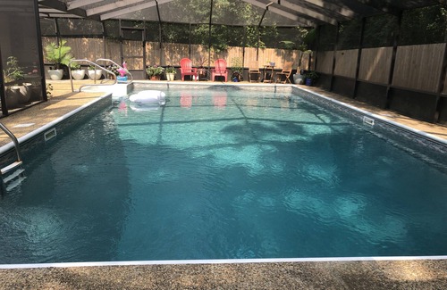Hattiesburg Casa | Screened, Private Pool in Quiet Midtown Family Neighborhood