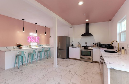 La Presa Casa | SD Lux Oasis: Theatre, Spa, 14Beds, AC, Sleeps 20+