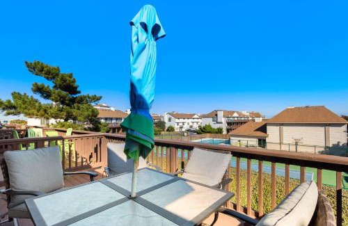 Kitty Hawk Casa | SDG8 - Wolfe