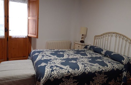 Penaranda de Duero Hotel | SeÃ±orio de Velez