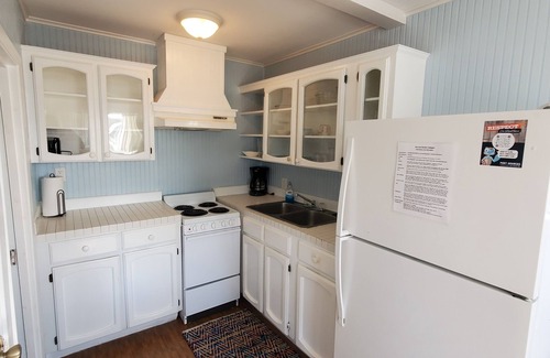 Old Town Cabaña | Sea and Sands Cottages