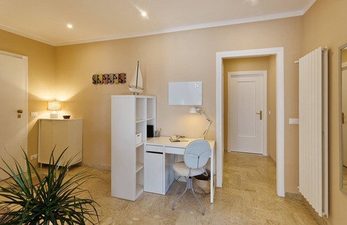 Ospedaletti Apartamento | Sea, beach and our 'La Liberta' vacation apartment - perfect for your vacation!