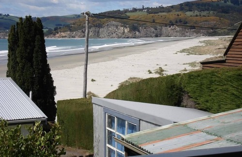 Warrington Casa | Sea & beach views with safe swimming