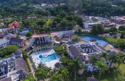 Ocho Rios Apartamento | Sea Bird Beach Studio at Sandcastles Resort