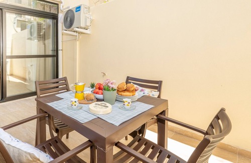 Bugibba Apartamento | Sea Bliss Maisonette close to sea