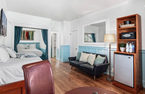 Downtown Hotel | Sea Blue Hotel