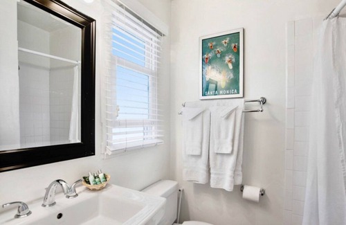 Downtown Hotel | Sea Blue Hotel