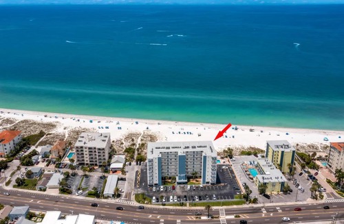 Madeira Beach Apartamento | Sea Breeze 708