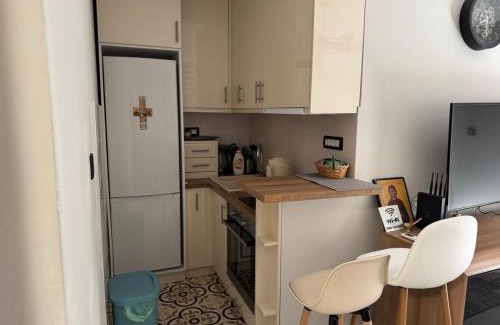Velji Vinogradi Apartamento | Sea Breeze Budva