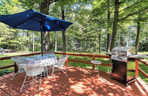 Cheboygan Cabina | Sea Breeze Cottage near Mullett Lake