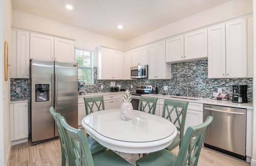 West Kissimmee Cabaña | ¡Casita acogedora! Servicios del hotel, limpieza diaria incluida, cerca de Disney
