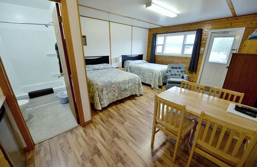 Ingonish Hotel | Sea Breeze Cottages And Motel