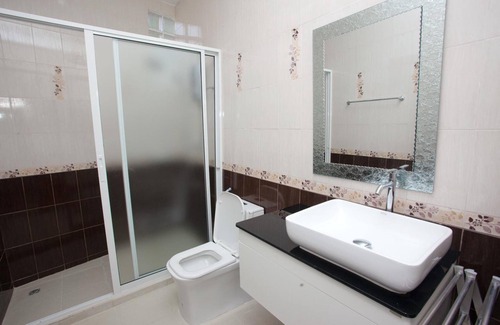 Cha-am Casa | Sea Breeze Guest House