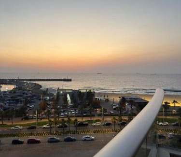 Ashdod Apartamento | Sea Breeze - Modern Marina Stay