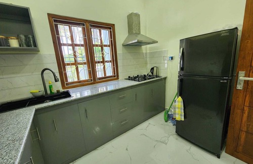 Nilaveli Villa | Sea Breeze Nilaveli Beach Villa