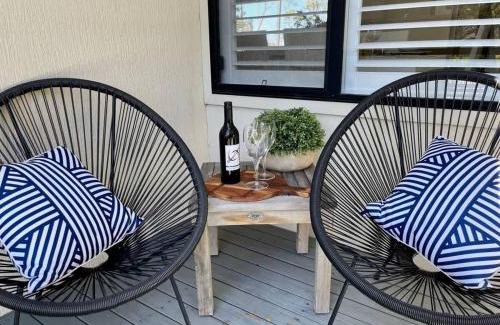 Mollymook Beach Casa | Sea Breeze on Carroll - 4BR beachside home
