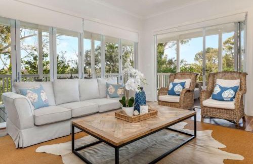 Vincentia Casa | Sea Breeze - walking distance to Orion Beach