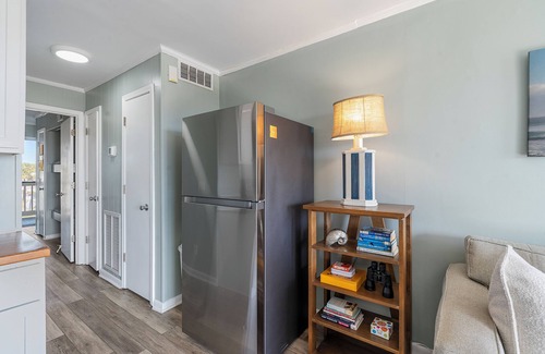 Charleston County Condominio | Sea Cabin on IOP, ocean view, beach, pool access